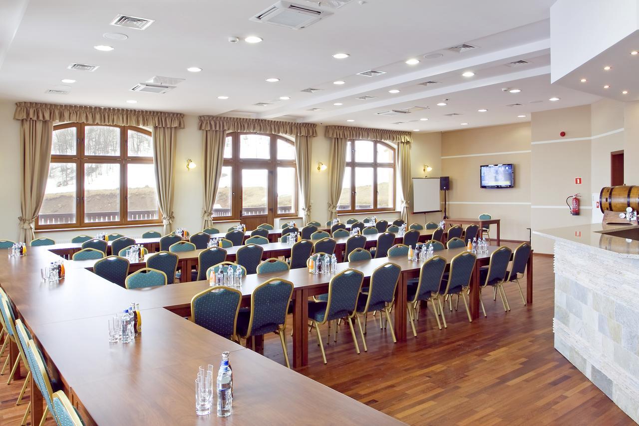 Hotel Zieleniec جيلينيتس المظهر الخارجي الصورة